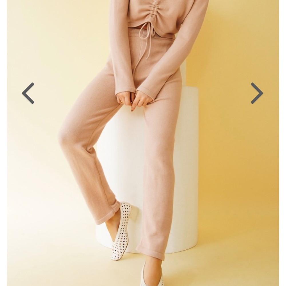 Verge Girl Wine & Late Nights Knit Pants // Beige